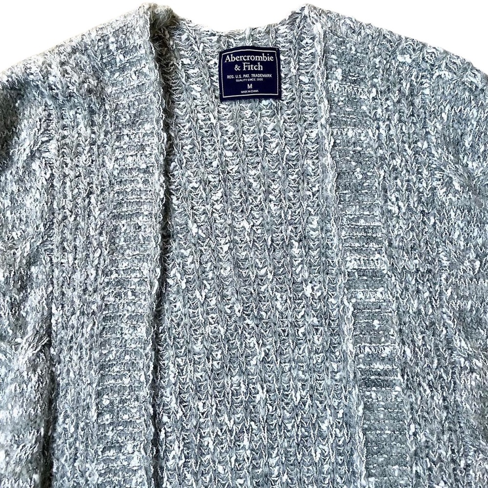 Abercrombie & Fitch Chunky Cable Knit Gray Cardigan - Picture 2 of 3